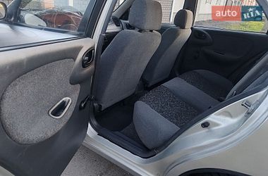 Седан Daewoo Lanos 2005 в Хоролі