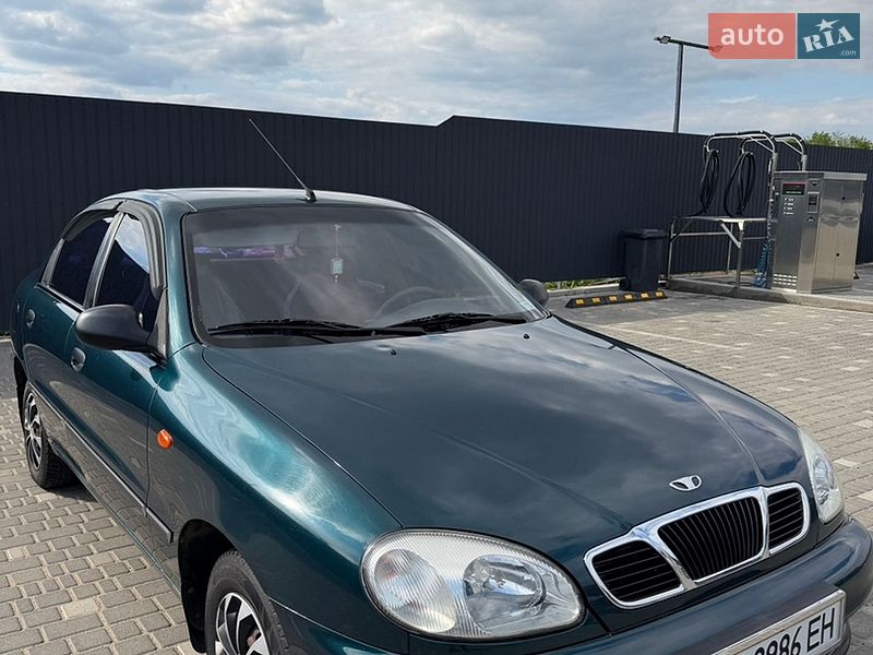 Седан Daewoo Lanos 2003 в Южноукраинске
