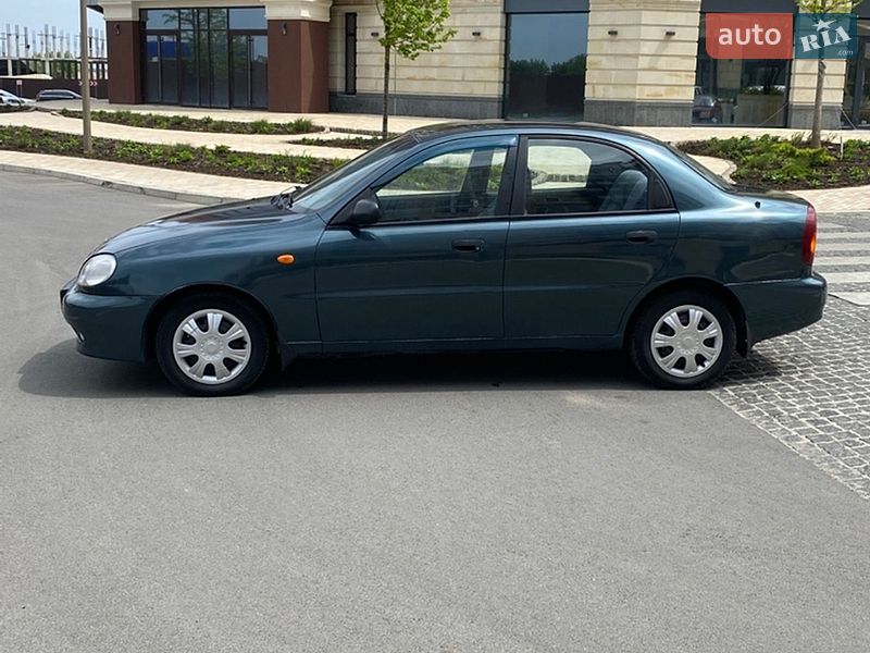 Седан Daewoo Lanos 2005 в Умани