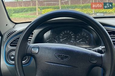 Седан Daewoo Lanos 2005 в Умани