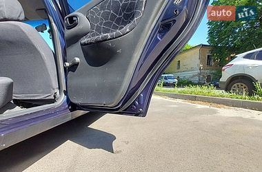 Седан Daewoo Lanos 2003 в Харькове
