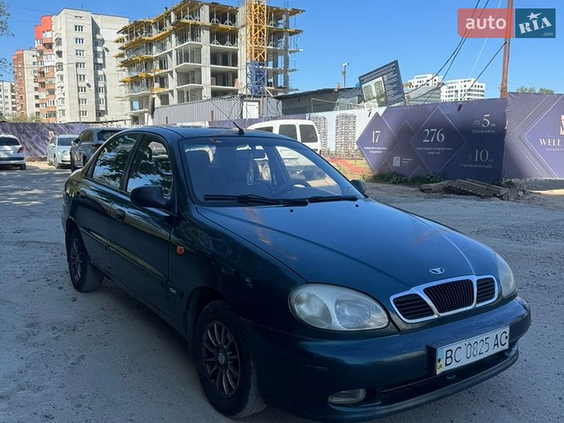 Седан Daewoo Lanos 2004 в Львове