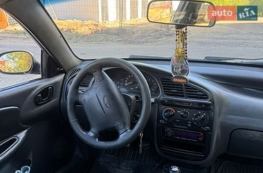 Седан Daewoo Lanos 2004 в Львове