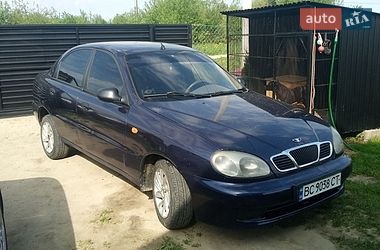 Седан Daewoo Lanos 2006 в Новояворівську