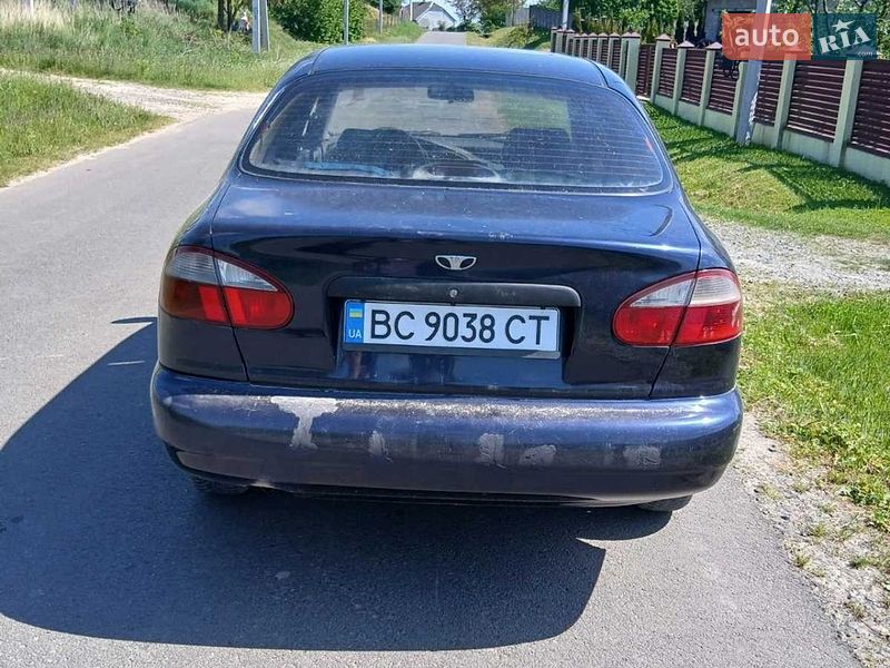 Седан Daewoo Lanos 2006 в Яворові