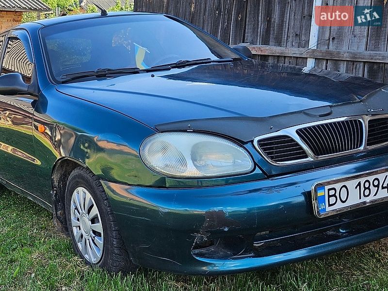 Седан Daewoo Lanos 2005 в Монастыриске