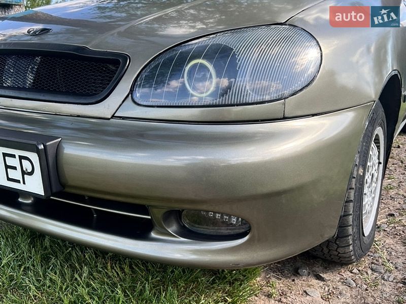 Седан Daewoo Lanos 2003 в Луцьку