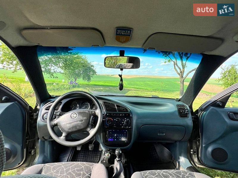 Седан Daewoo Lanos 2003 в Луцьку