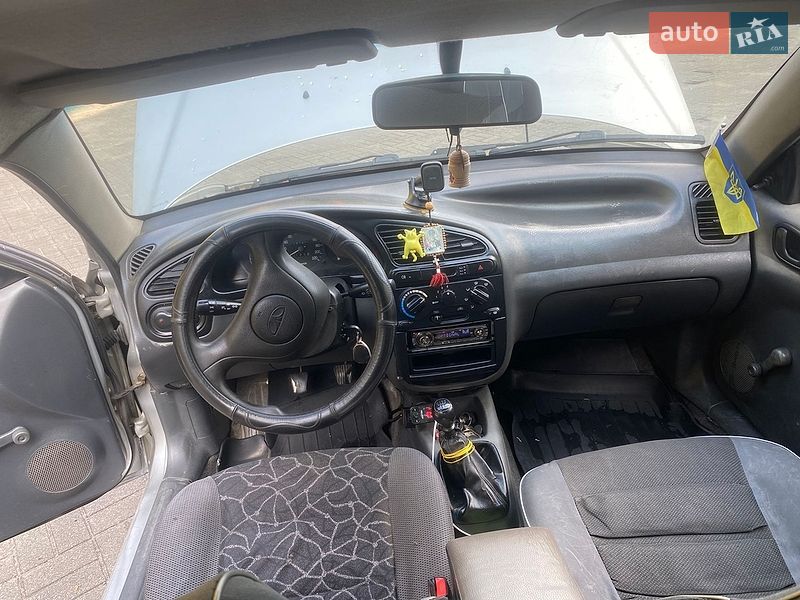 Седан Daewoo Lanos 2005 в Львове
