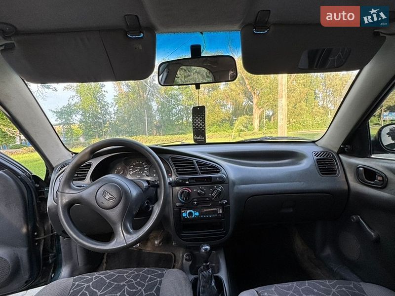 Седан Daewoo Lanos 2003 в Черновцах