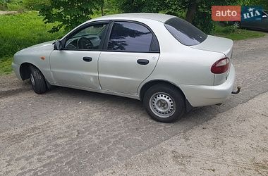 Седан Daewoo Lanos 2010 в Вишгороді