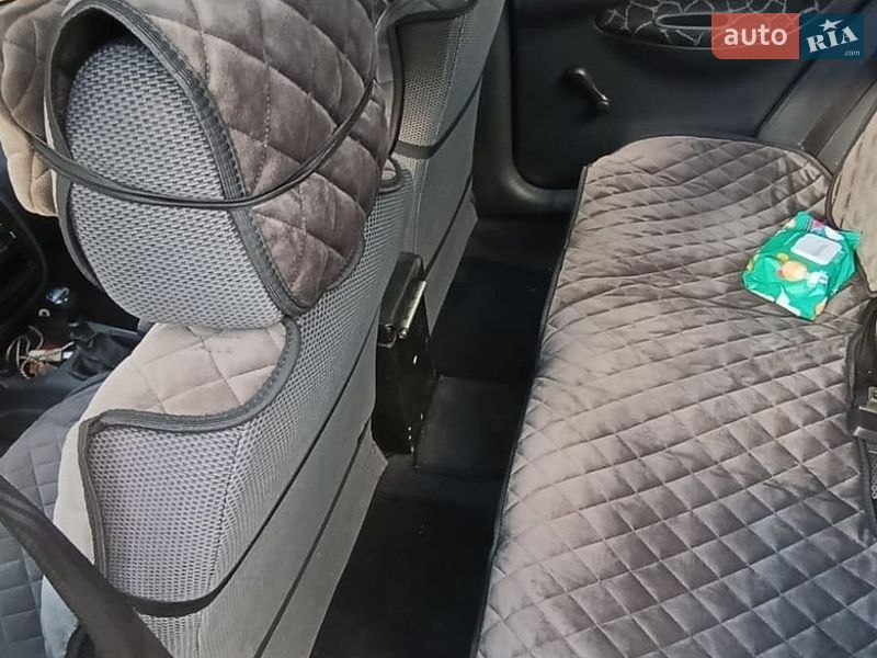 Седан Daewoo Lanos 2004 в Тернополі