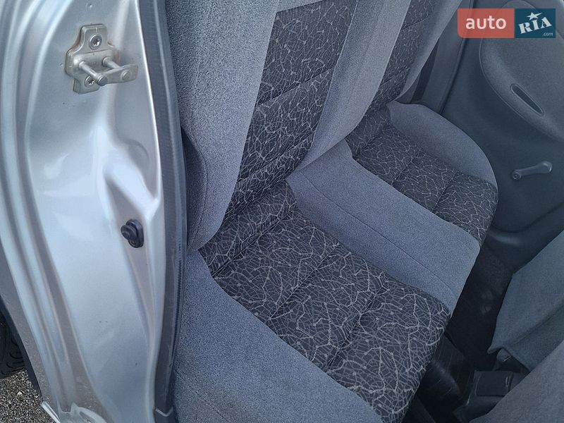 Седан Daewoo Lanos 2008 в Хороле