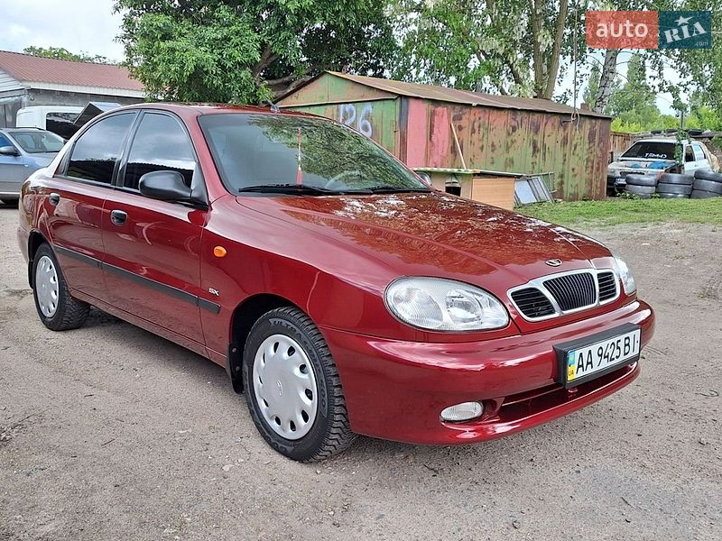 Седан Daewoo Lanos 2005 в Смеле