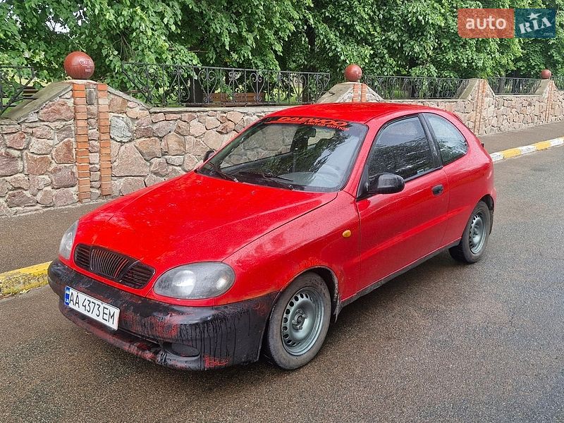 Хэтчбек Daewoo Lanos 2002 в Киеве