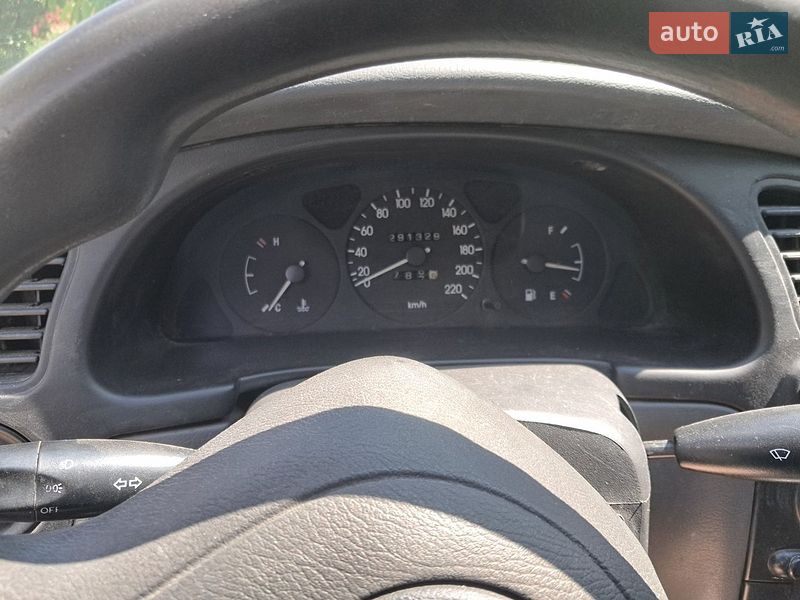 Седан Daewoo Lanos 2008 в Смеле