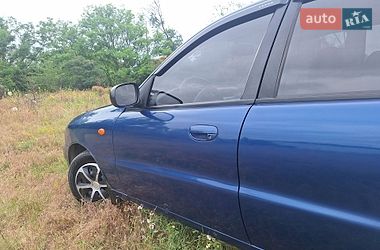 Седан Daewoo Lanos 2009 в Кривом Роге