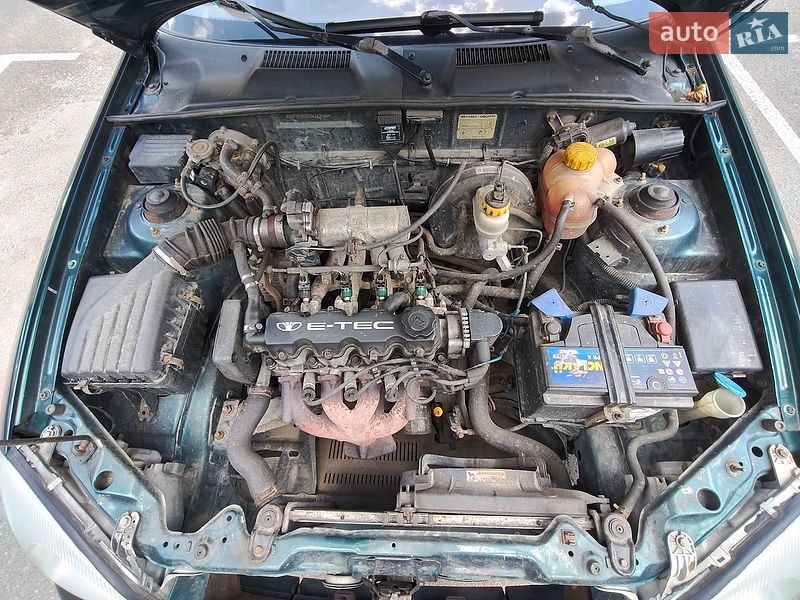 Седан Daewoo Lanos 2002 в Киеве
