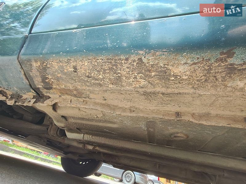 Седан Daewoo Lanos 2002 в Киеве