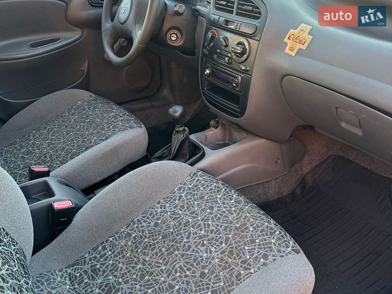 Седан Daewoo Lanos 2008 в Києві