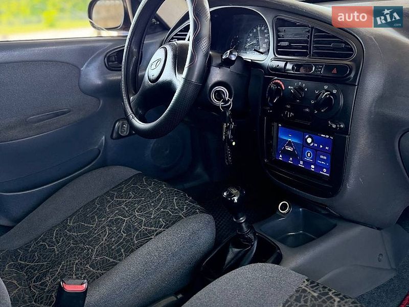 Седан Daewoo Lanos 2011 в Запорожье