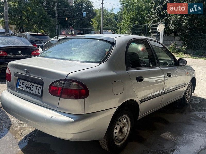 Седан Daewoo Lanos 2003 в Запорожье