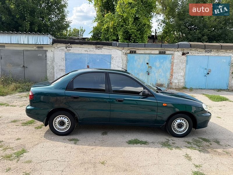 Седан Daewoo Lanos 2007 в Червоному Донце