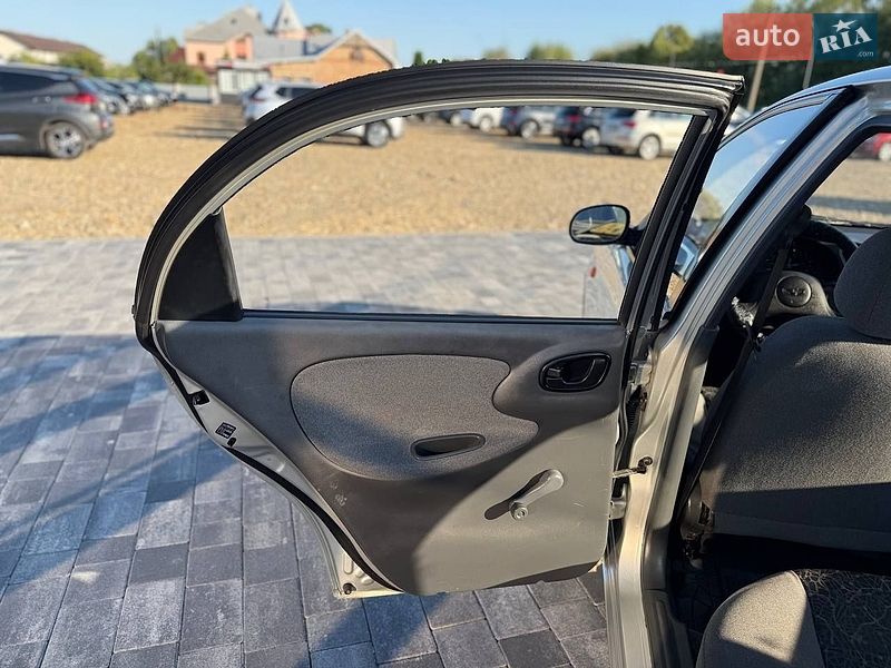 Седан Daewoo Lanos 2008 в Коломиї