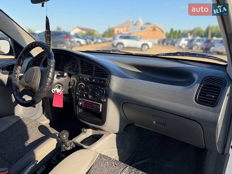 Седан Daewoo Lanos 2008 в Коломиї