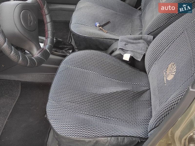 Седан Daewoo Lanos 2003 в Николаеве