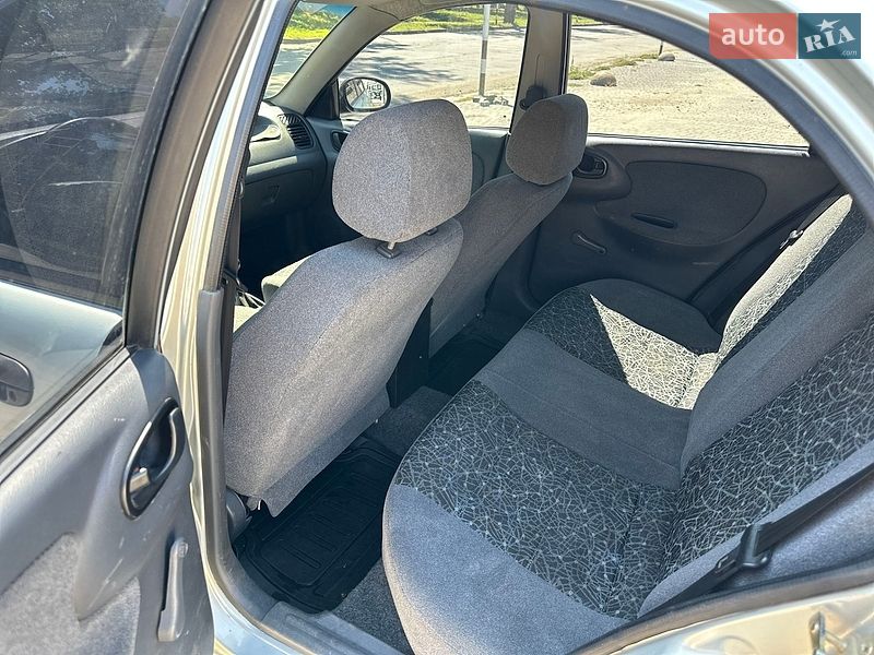 Седан Daewoo Lanos 2006 в Никополе