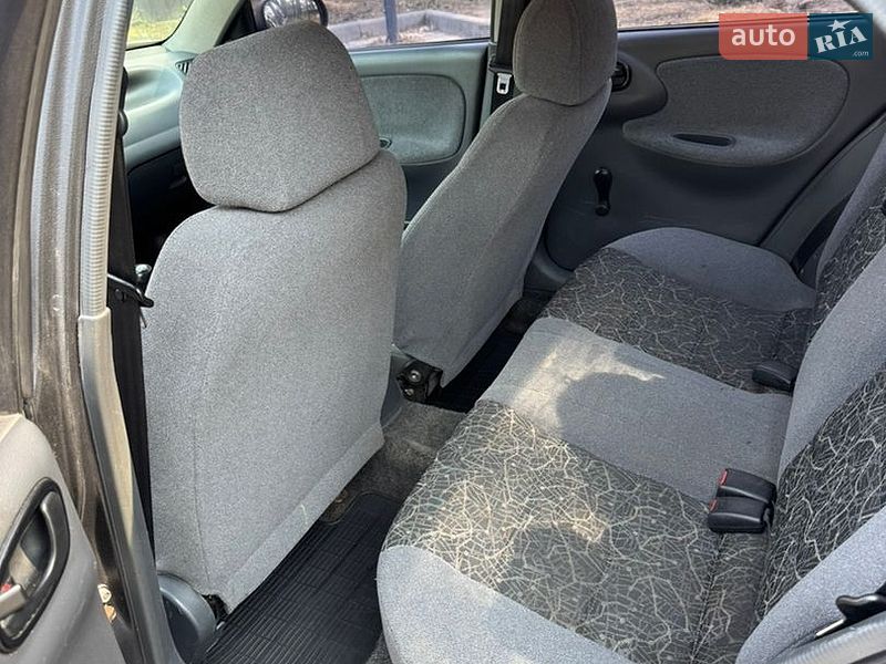 Седан Daewoo Lanos 2006 в Києві