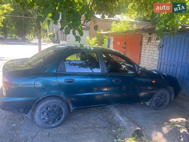 Седан Daewoo Lanos 2003 в Терновке