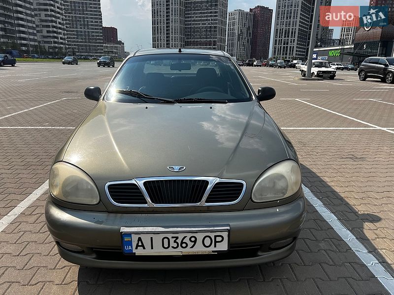 Седан Daewoo Lanos 2004 в Києві