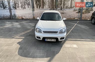 Седан Daewoo Lanos 1998 в Запоріжжі