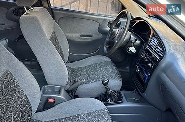 Седан Daewoo Lanos 2004 в Одесі