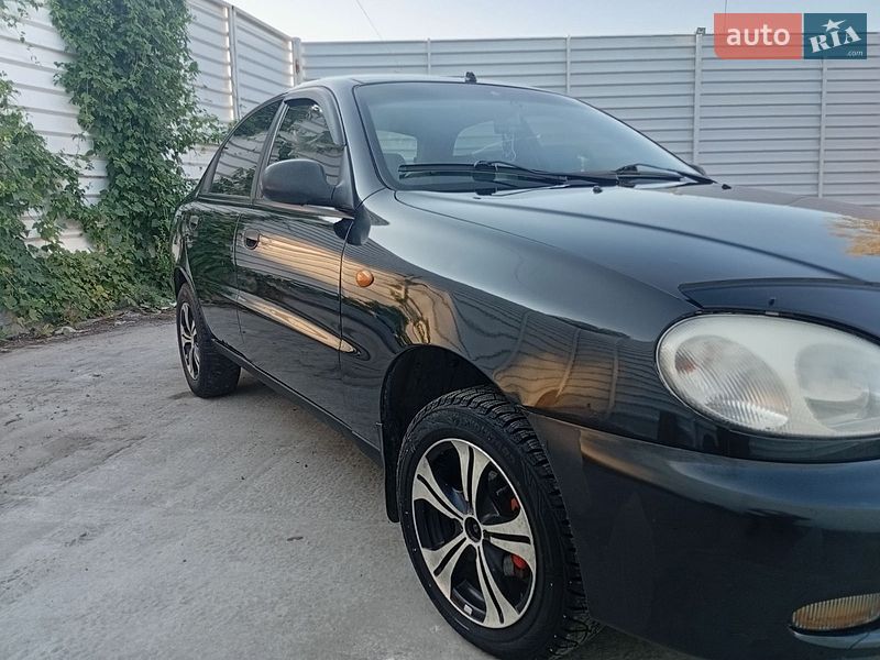 Седан Daewoo Lanos 2008 в Нежине