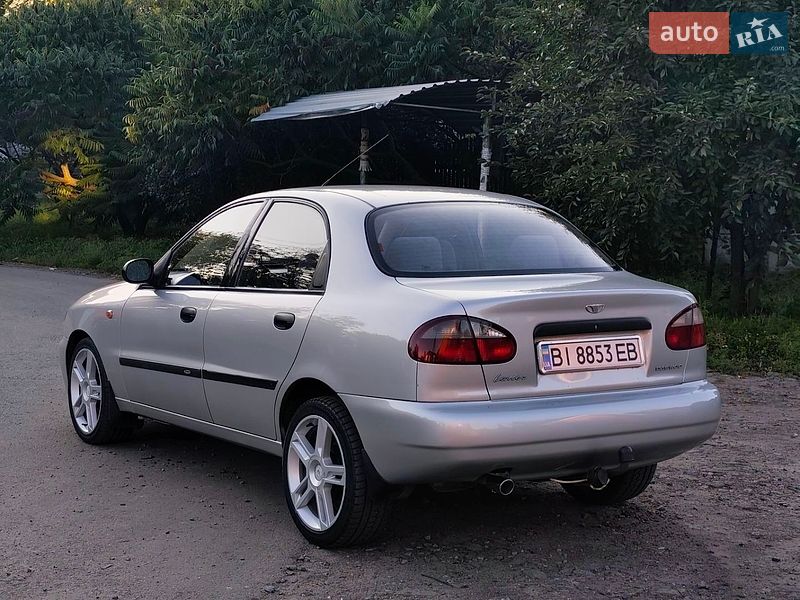 Седан Daewoo Lanos 2004 в Полтаве