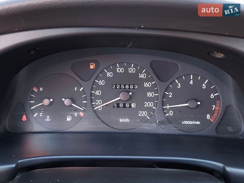 Седан Daewoo Lanos 2004 в Полтаве