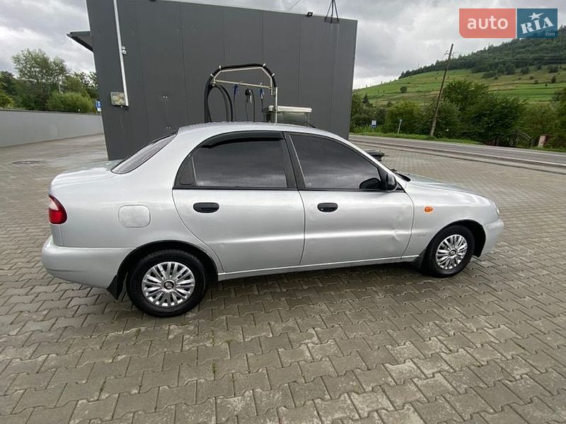 Хэтчбек Daewoo Lanos 2008 в Воловце