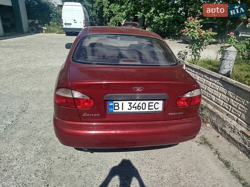 Седан Daewoo Lanos 2004 в Полтаві