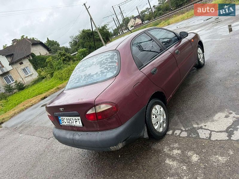 Седан Daewoo Lanos 2008 в Стрию