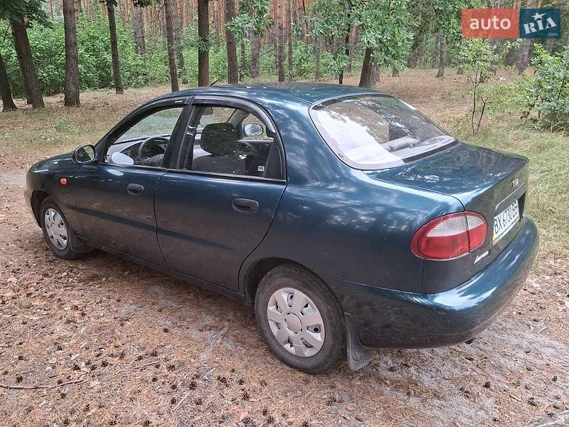 Седан Daewoo Lanos 2003 в Славуте