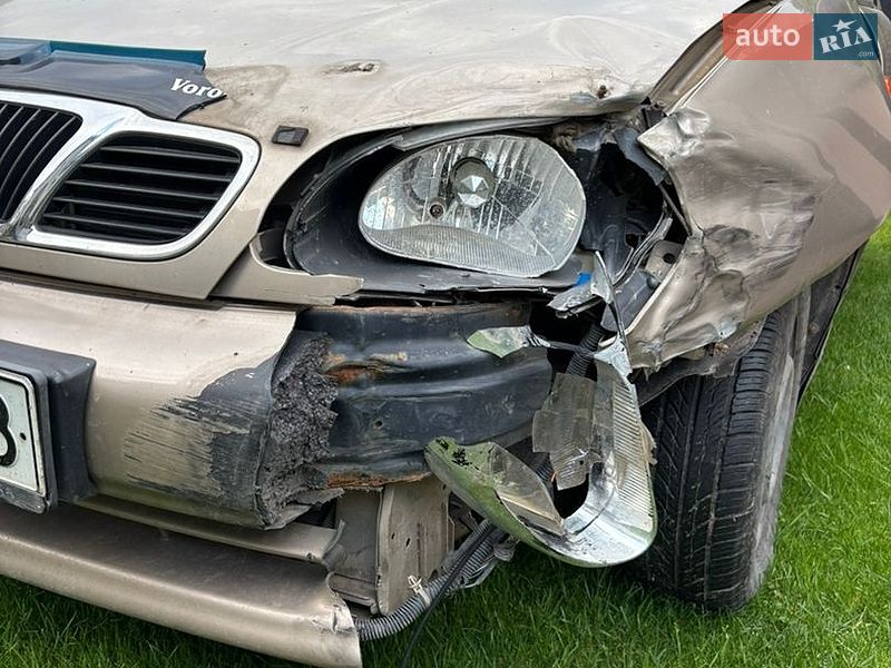Седан Daewoo Lanos 2008 в Городке