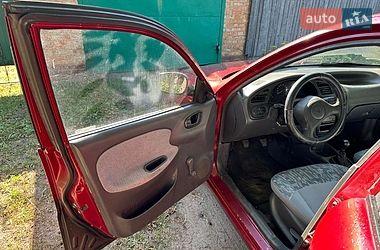 Седан Daewoo Lanos 2006 в Конотопі
