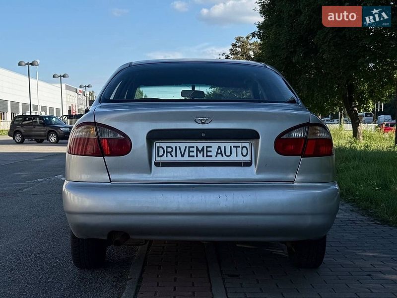 Седан Daewoo Lanos 1998 в Днепре