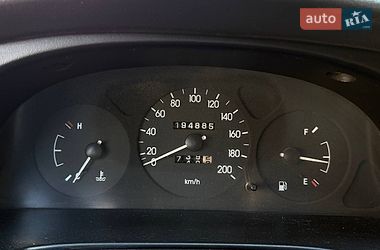 Седан Daewoo Lanos 1998 в Днепре