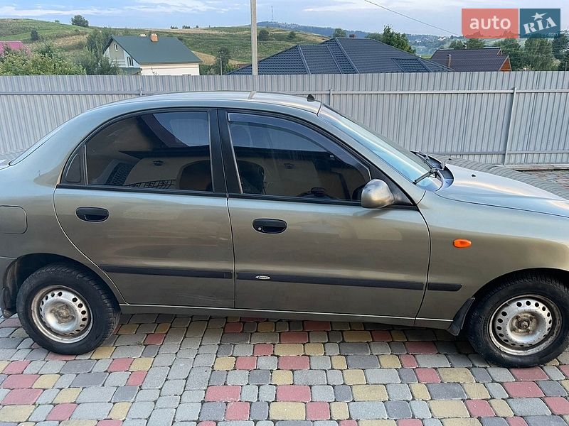 Седан Daewoo Lanos 2005 в Турке