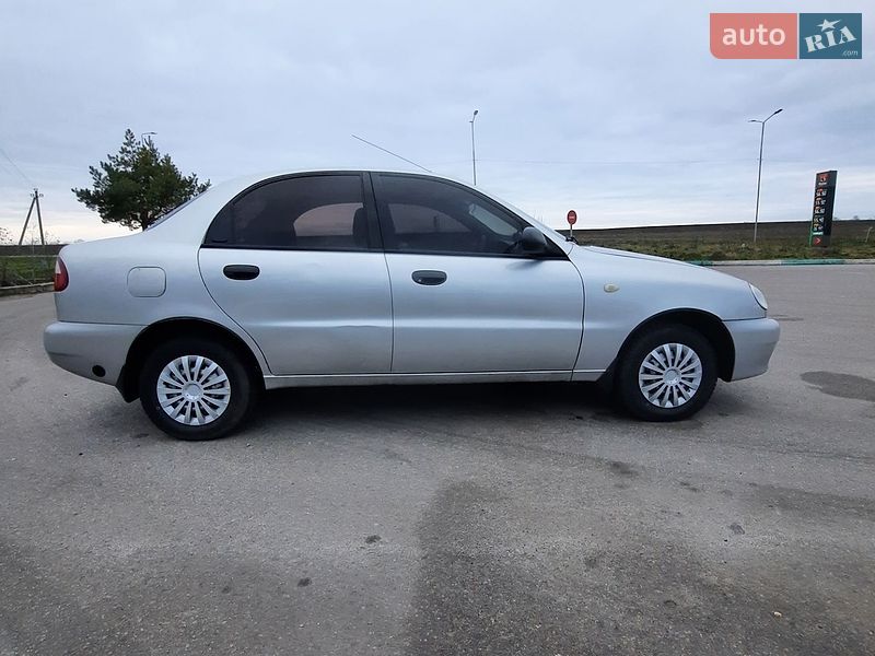 Седан Daewoo Lanos 2007 в Володарці