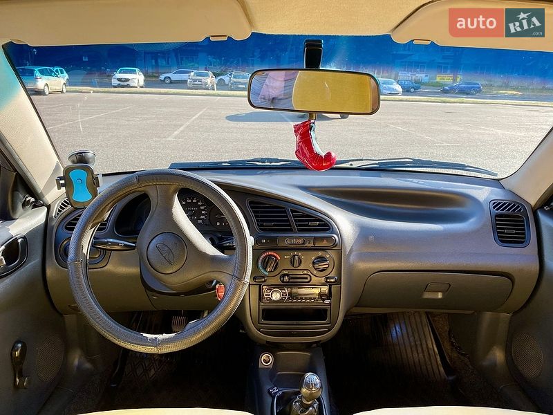 Седан Daewoo Lanos 2007 в Рівному
